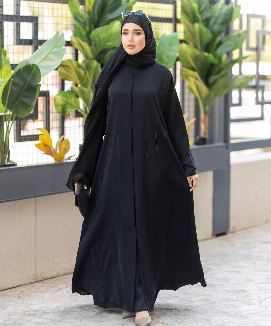 عباية اسود سادة مع الشيلا